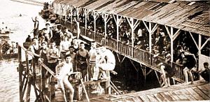 Oran - Jetee du Port - Bains2 - 1928